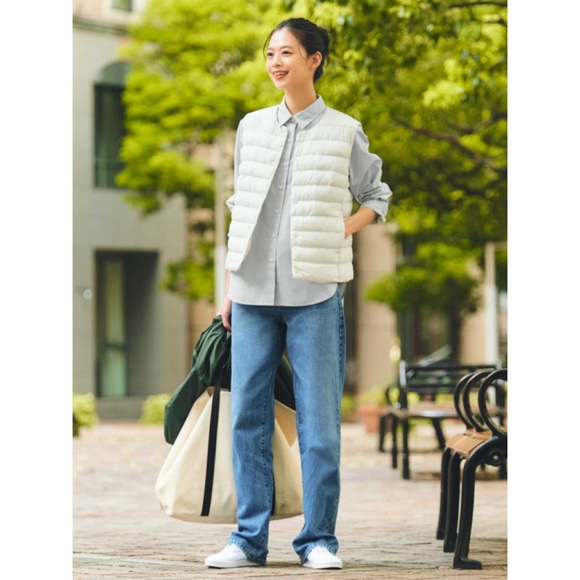 UNIQLO • JW Anderson Blue Straight Jeans - Picture 3 of 7